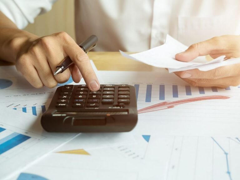 Calculating How To Lower Energy Bills